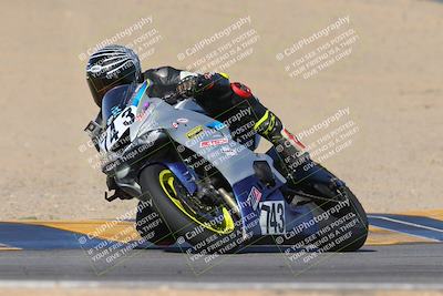 media/Dec-15-2023-Apex Assassins (Fri) [[91f19fb1c7]]/Trackday 1/Session 3 (Turn 10)/